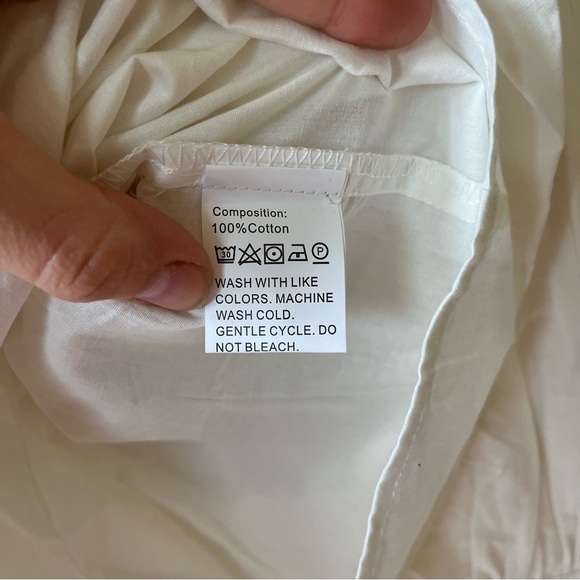 SHEIN Women’s White Long Sleeve Collared Button Down Shirt Small 100% Cotton - Picture 3 of 11